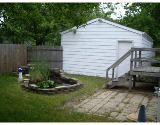 1910 Cove Pl, Mishawaka, IN 46545 photo 9