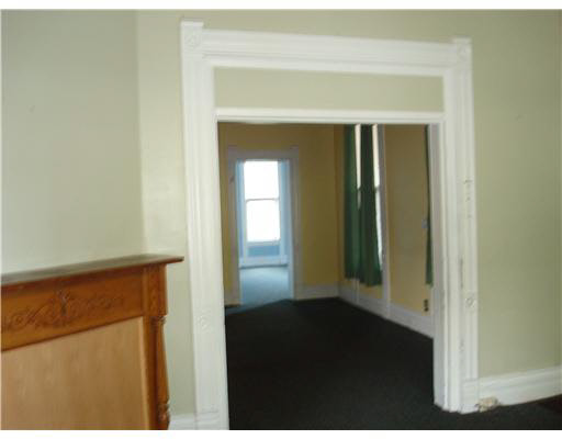 1028 Wayne E, South Bend, IN 46617 photo 3