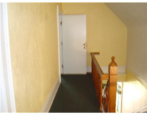 1028 Wayne E, South Bend, IN 46617 photo 8