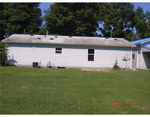 52430 Helmen Rd, South Bend, IN 46637 photo 2