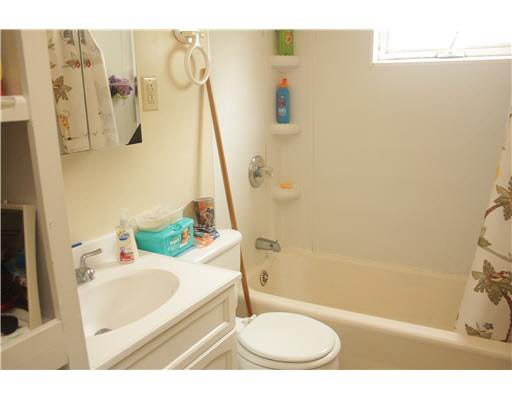 1308 Browne Ln, South Bend, IN 46615 photo 12