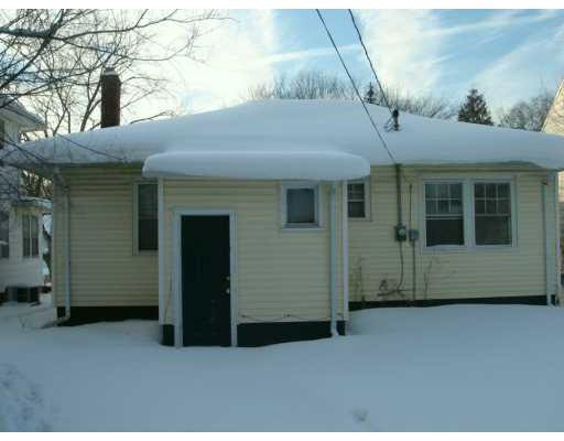 1310 Eclipse Pl, South Bend, IN 46628 photo 3