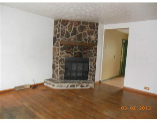 1415 Delaware St, Mishawaka, IN 46544 photo 3