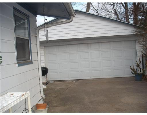 1239 Joyce Dr, South Bend, IN 46616 photo 23