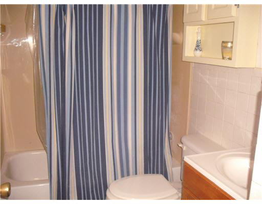 1239 Joyce Dr, South Bend, IN 46616 photo 13