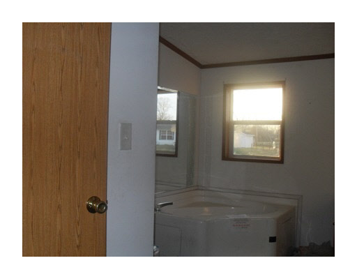 29169 Lantz Blvd, Elkhart, IN 46516 photo 6