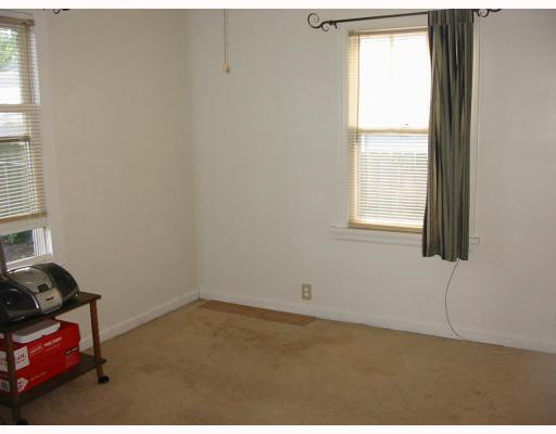 1018 Fox St E, South Bend, IN 46613 photo 10