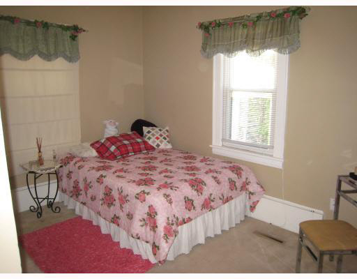 127 Eckman, South Bend, IN 46614 photo 5