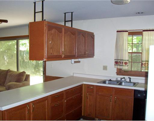 513 Widener Ln, South Bend, IN 46614 photo 3