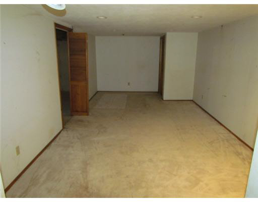 52939 Lilac Rd, South Bend, IN 46628 photo 11