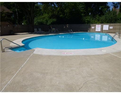 2500 Topsfield Rd #702, South Bend, IN 46614 photo 17