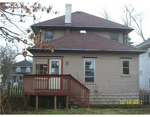 541 Calhoun St, Mishawaka, IN 46545 photo 2