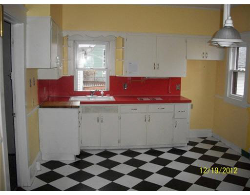 541 Calhoun St, Mishawaka, IN 46545 photo 6