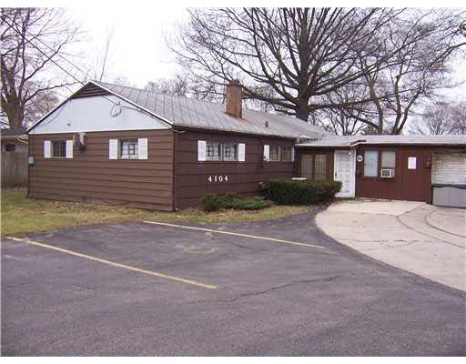 4104 Miami, South Bend, IN 46614 photo 4