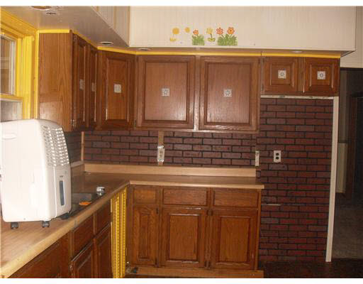 21591 Kern Rd, South Bend, IN 46614 photo 2