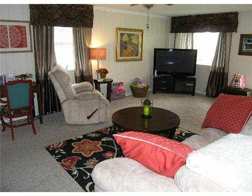 2228 Hollywood Pl, South Bend, IN 46616 photo 9