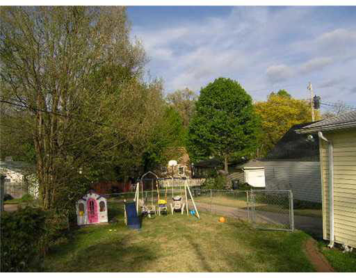 2228 Hollywood Pl, South Bend, IN 46616 photo 13