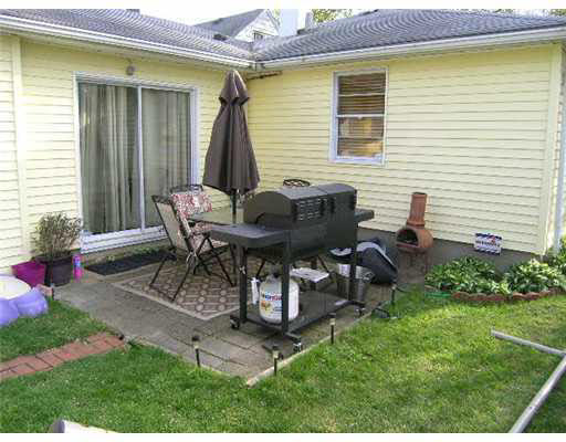 2228 Hollywood Pl, South Bend, IN 46616 photo 12