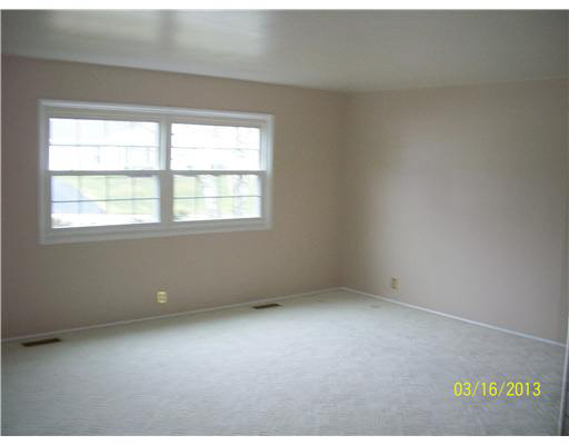 3037 Woodmont Dr, South Bend, IN 46614 photo 4