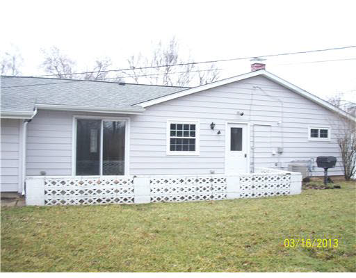 3037 Woodmont Dr, South Bend, IN 46614 photo 2