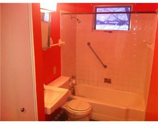 52680 Walsingham Ln, South Bend, IN 46637 photo 8
