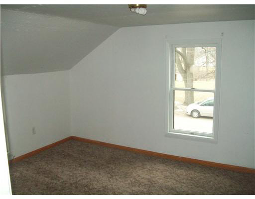 17851 Main St, Tyner, IN 46572 photo 10