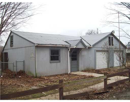 17851 Main St, Tyner, IN 46572 photo 3