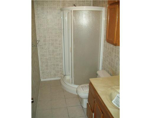 17851 Main St, Tyner, IN 46572 photo 8