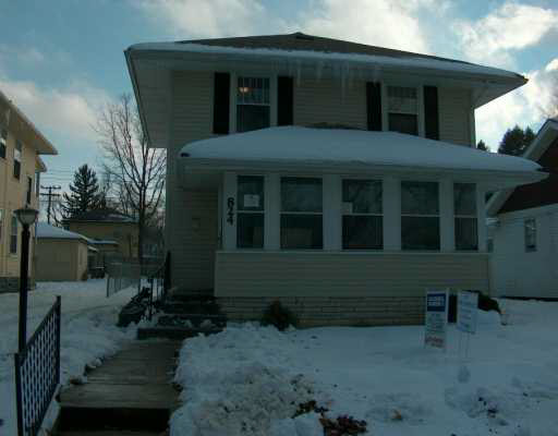 824 Fox St E, South Bend, IN 46613 photo 1