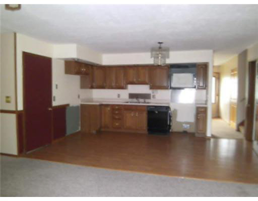 1526 Princeton Ct, Mishawaka, IN 46544 photo 3