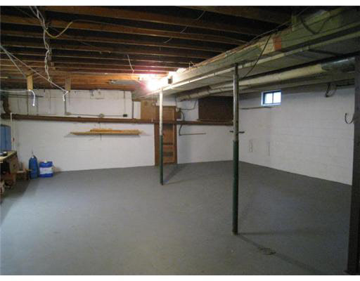 56933 Oak Rd, South Bend, IN 46619 photo 9