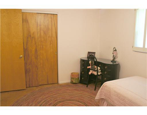 2524 Club Dr, South Bend, IN 46615 photo 18