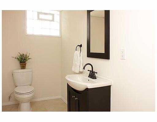 3429 Eastmont Dr, South Bend, IN 46628 photo 10