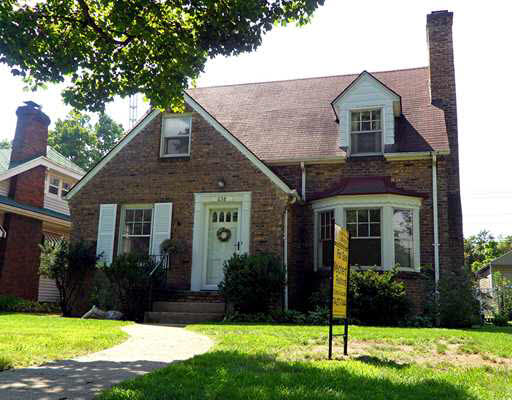 638 Ewing Ave E, South Bend, IN 46613 photo 1