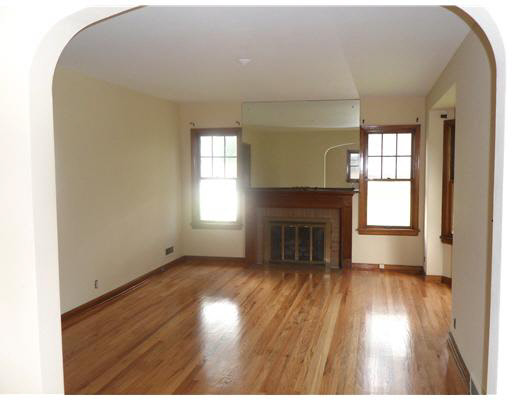 638 Ewing Ave E, South Bend, IN 46613 photo 2
