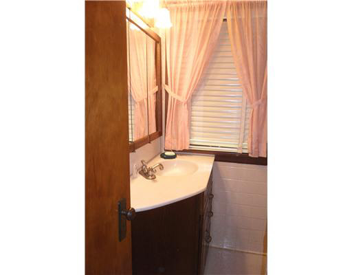 638 Ewing Ave E, South Bend, IN 46613 photo 17