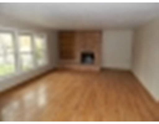 61520 Greentree Dr, South Bend, IN 46614 photo 2