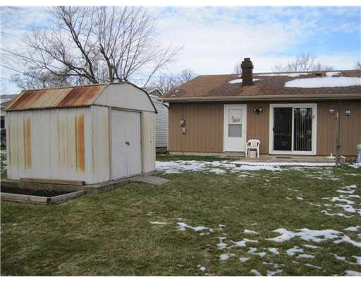 1810 Thornhill Dr, South Bend, IN 46614 photo 16
