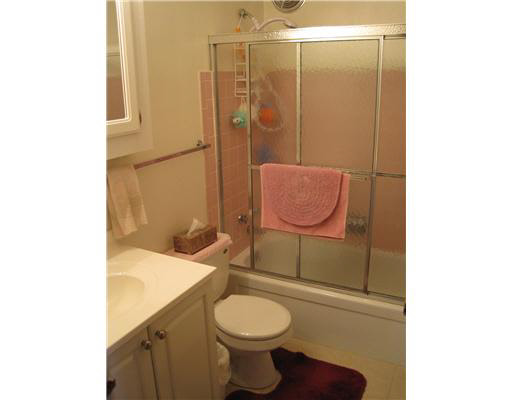 1810 Thornhill Dr, South Bend, IN 46614 photo 14