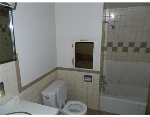 52020 Justine Dr, South Bend, IN 46628 photo 5