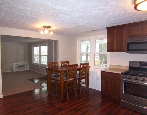 56045 Hoosier Ave, Mishawaka, IN 46545 photo 4