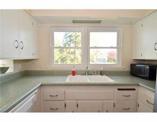 1722 Hoover Ave, South Bend, IN 46615 photo 13