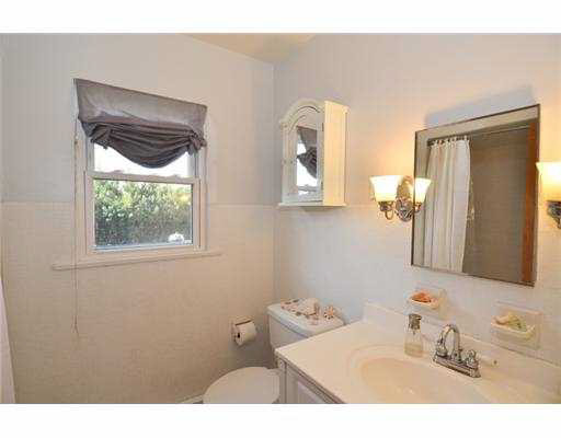 1722 Hoover Ave, South Bend, IN 46615 photo 8