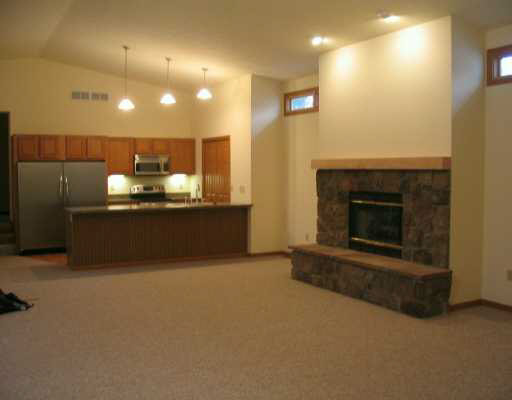 1018 3rd St E, Mishawaka, IN 46544 photo 3