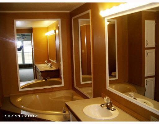 56925 Pear Rd, South Bend, IN 46619 photo 3
