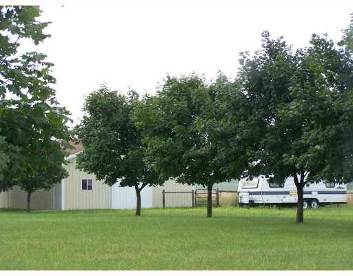 66840 Walnut Rd, North Liberty, IN 46574 photo 6