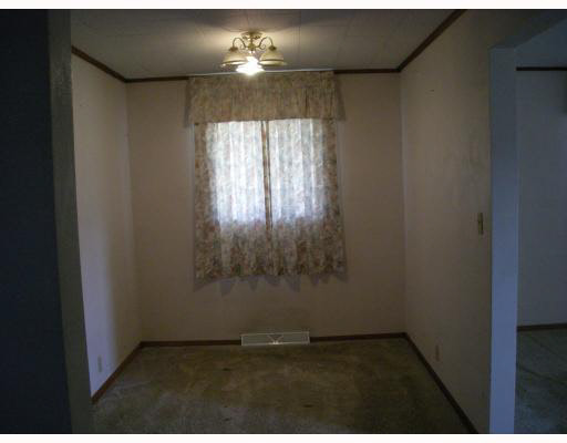 16081 Brick Rd, Granger, IN 46530 photo 6