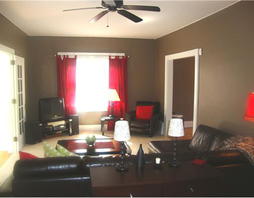 617 Eckman St E, South Bend, IN 46614 photo 5