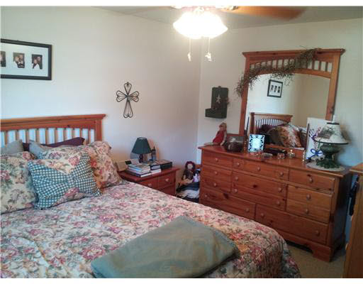 2932 Conant Dr, Mishawaka, IN 46544 photo 6