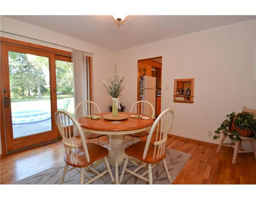 17293 Ireland Rd, South Bend, IN 46614 photo 3